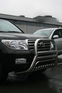 Защита переднего бампера (кенгурин) мини d 76/76 широкая Toyota (тойота) Land Cruiser (круизер) (ленд крузер) 200 2007-2012
