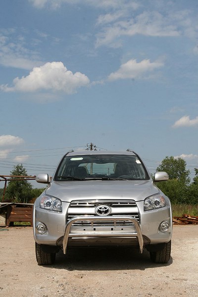 Защита переднего бампера (кенгурин) мини d 60 с перемычкой низкая (удл.база) Toyota RAV-4 2009-2012  (Компл-ция Престиж - удлинённая база)
