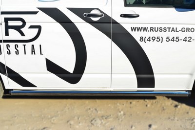 Пороги труба d63 (вариант 2)  (правый) VOLKSWAGEN Transporter kasten T6 2010 ― PEARPLUS.ru