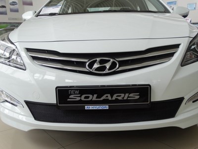 Защита радиатора  Hyundai Solaris 2014 - black