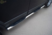 Боковые подножки-пороги труба из нержавеющей стали d76 с накладками (заглушка из чёрного пластика) Chevrolet (Шевроле) Captiva (каптива) (2011 по наст.)  