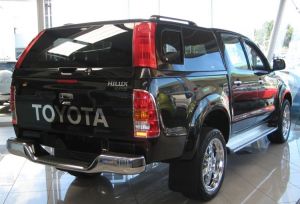 Кунг SUV PLUS V4 + доп стоп сигналы + стеклоочиститель Toyota HiLUX (2006-2010)