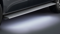 Боковые пороги алюминиевые с подсветкой короткая база Volkswagen (фольксваген) T5 Transporter/Multivan (2009 по наст.) ― PEARPLUS.ru