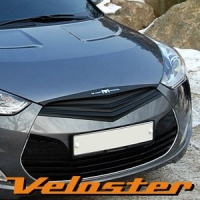 Решётка радиатора в цвет кузова /карбон/ Hyundai (хендай) Veloster (2011 по наст.) ― PEARPLUS.ru